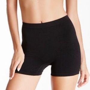New Skinnygirl Seamless Biker Shaping Shorts